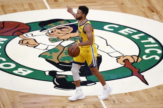 pp电子模拟器-连续10场得分30+，孤独的库里开始疯狂地狂奔